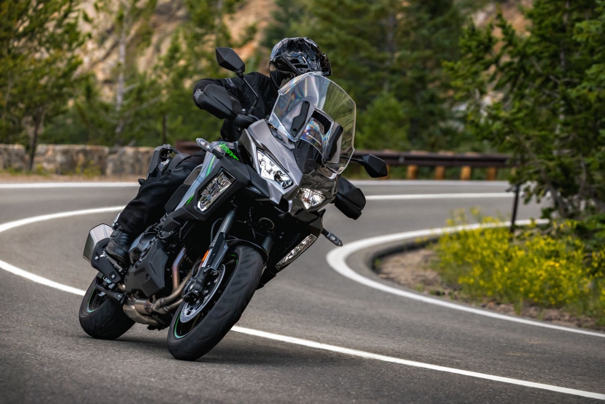 Kawasaki: ecco la nuova Versys 1100